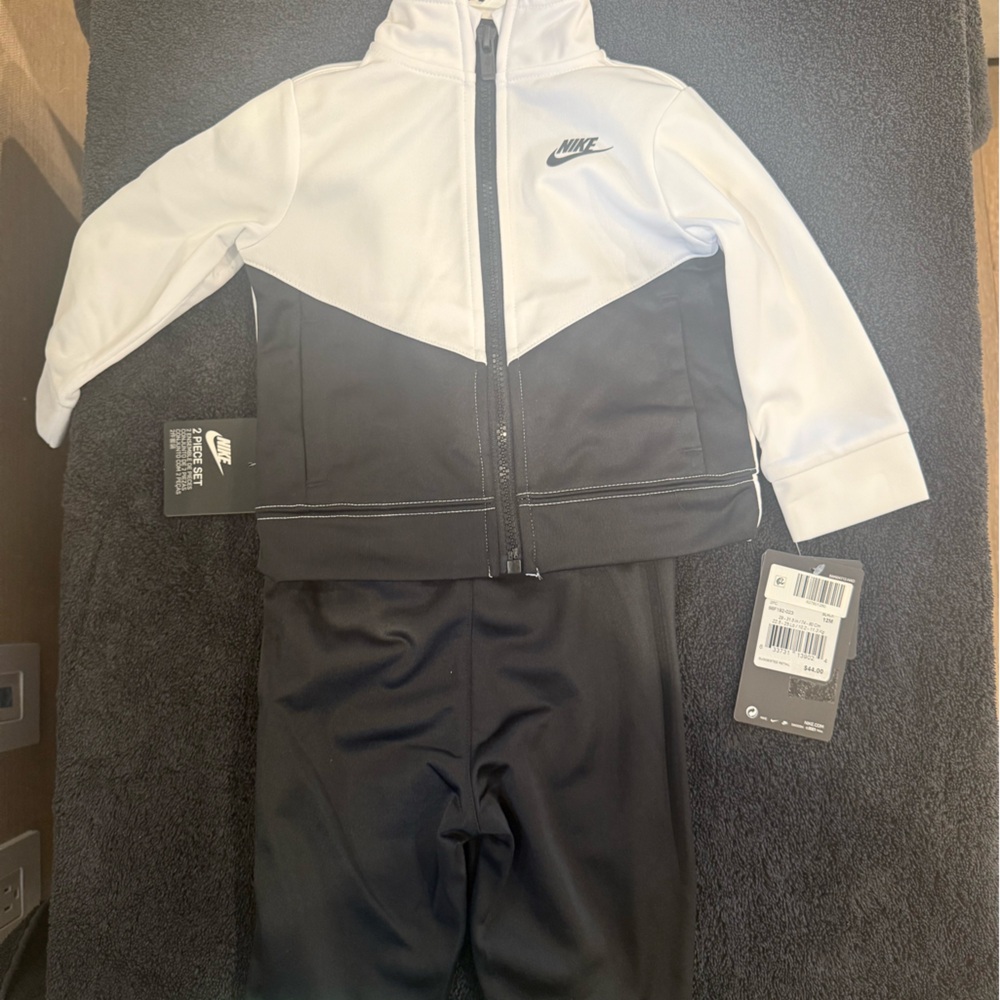 Nike Kids Black and White Bomber Set